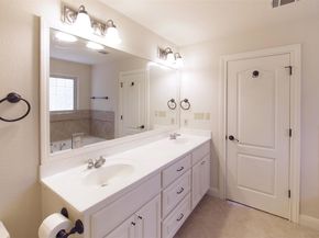 6400 Lakeshore DR, Lago Vista TX 78645