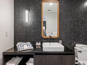 48 East Ave 1607, Austin TX 78701