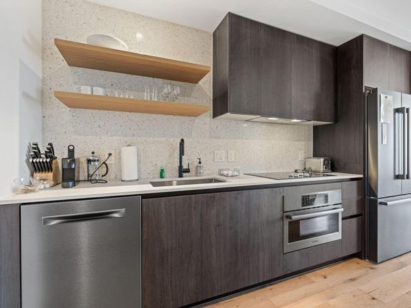 48 East Ave 1607, Austin TX 78701