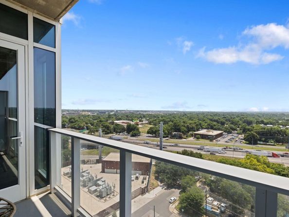 48 East Ave 1607, Austin TX 78701