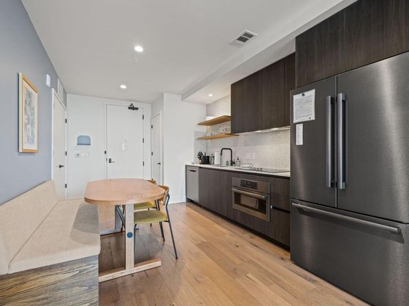 48 East Ave 1607, Austin TX 78701