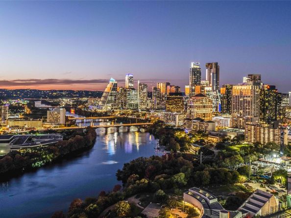 48 East Ave 1607, Austin TX 78701