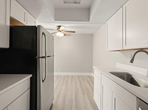2600 Penny LN 115, Austin TX 78757