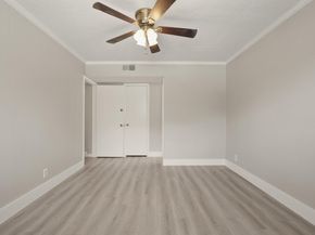 2600 Penny LN 115, Austin TX 78757