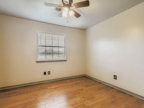 701 Shin Oak LN, Liberty Hill TX 78642