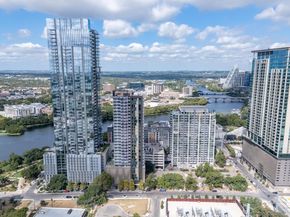 48 East Ave 2004, Austin TX 78701