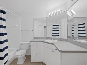 6000 Shepherd Mountain CV 213, Austin TX 78730