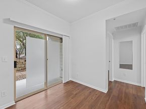 6000 Shepherd Mountain CV 213, Austin TX 78730