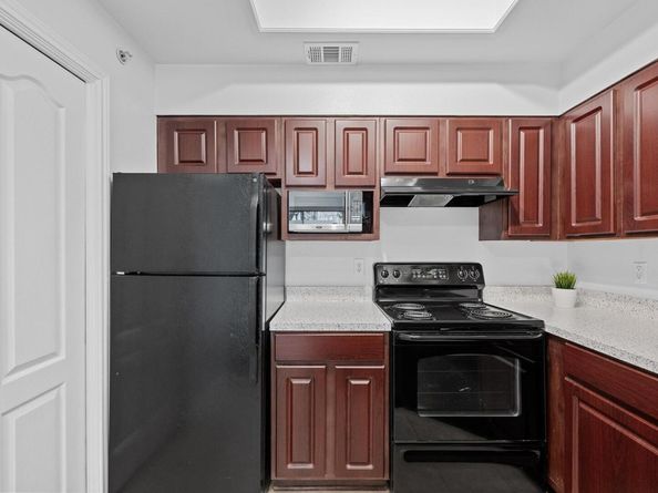 6000 Shepherd Mountain CV 213, Austin TX 78730