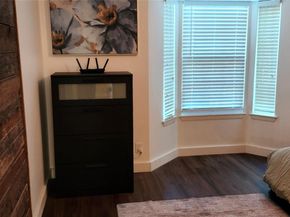 1240 Barton Hills DR 102, Austin TX 78704