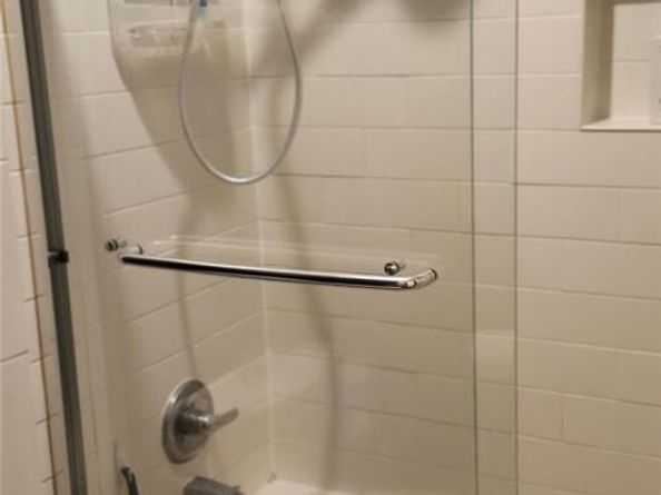 1240 Barton Hills DR 102, Austin TX 78704