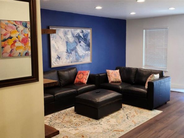 1240 Barton Hills DR 102, Austin TX 78704