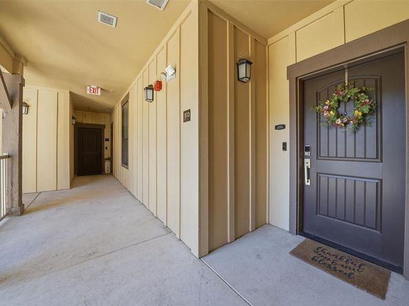 17808 Maritime Point DR 302, Jonestown TX 78645