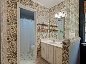 3908 Knollwood DR, Austin TX 78731
