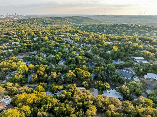 3908 Knollwood DR, Austin TX 78731