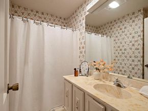 3908 Knollwood DR, Austin TX 78731