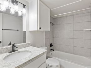 3819 Southway DR 105, Austin TX 78704