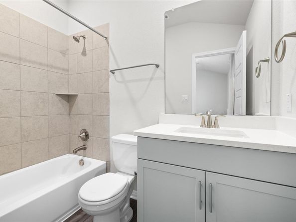101 Skyview Farm LN, Liberty Hill TX 78642