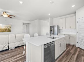101 Skyview Farm LN, Liberty Hill TX 78642