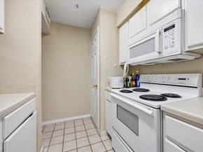 501 W 26th ST 306, Austin TX 78705