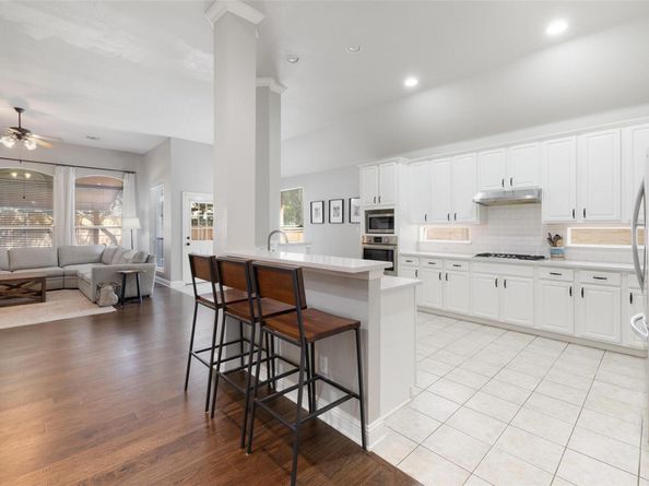 10408 Hansa DR, Austin TX 78739