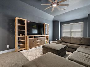 504 Leon LOOP, Liberty Hill TX 78642