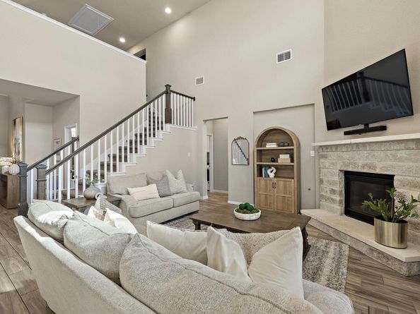 504 Leon LOOP, Liberty Hill TX 78642