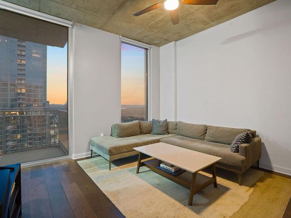 360 Nueces ST 3608, Austin TX 78701