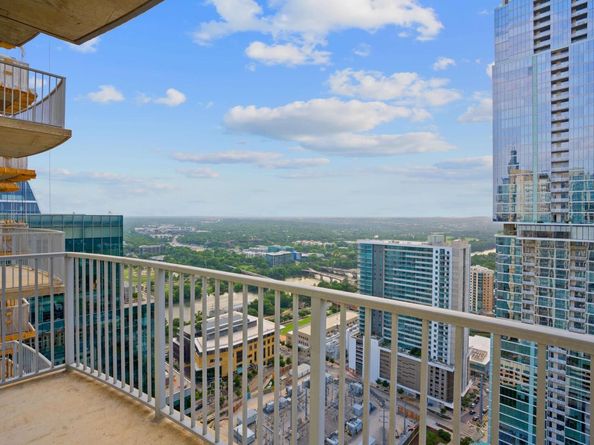 360 Nueces ST 3608, Austin TX 78701