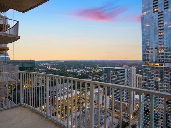 360 Nueces ST 3608, Austin TX 78701