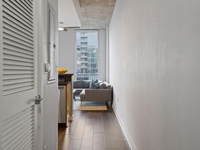 360 Nueces ST 3608, Austin TX 78701