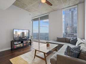 360 Nueces ST 3608, Austin TX 78701