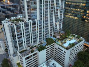 360 Nueces ST 3608, Austin TX 78701