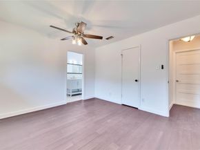 519 Yucca DR, Round Rock TX 78681
