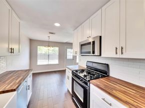 519 Yucca DR, Round Rock TX 78681