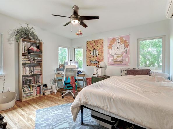809 E 44th ST, Austin TX 78751