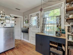 809 E 44th ST, Austin TX 78751