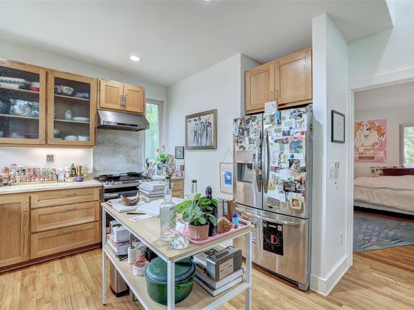 809 E 44th ST, Austin TX 78751