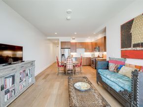222 West Ave 1112, Austin TX 78701