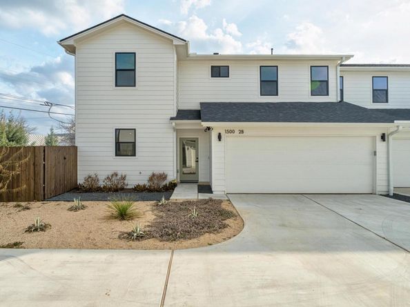 1500 Sylvan Glade 2B, Austin TX 78745