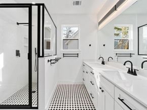 1500 Sylvan Glade 2B, Austin TX 78745