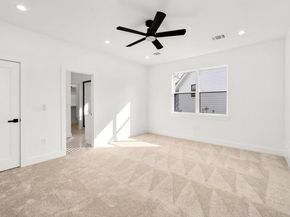 1500 Sylvan Glade 2B, Austin TX 78745