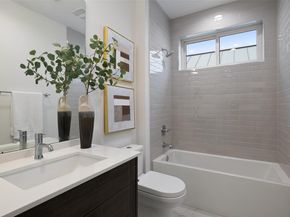 900 S 2nd ST 20, Austin TX 78704