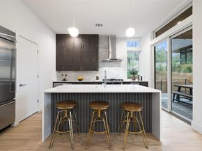 900 S 2nd ST 20, Austin TX 78704