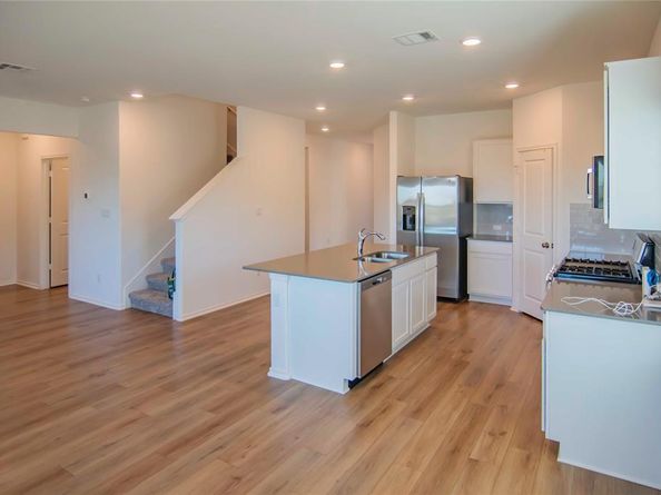 1217 Sweetspire ST, Leander TX 78641