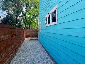 3000 Neal ST, Austin TX 78702