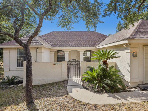 21513 Lakefront DR, Lago Vista TX 78645