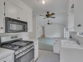 8604 Parkfield DR, Austin TX 78758