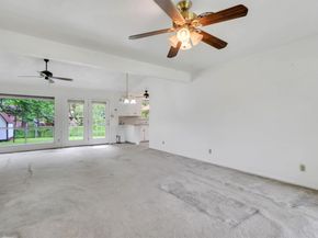 8604 Parkfield DR, Austin TX 78758