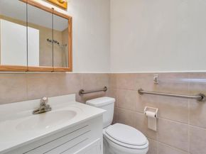 8604 Parkfield DR, Austin TX 78758